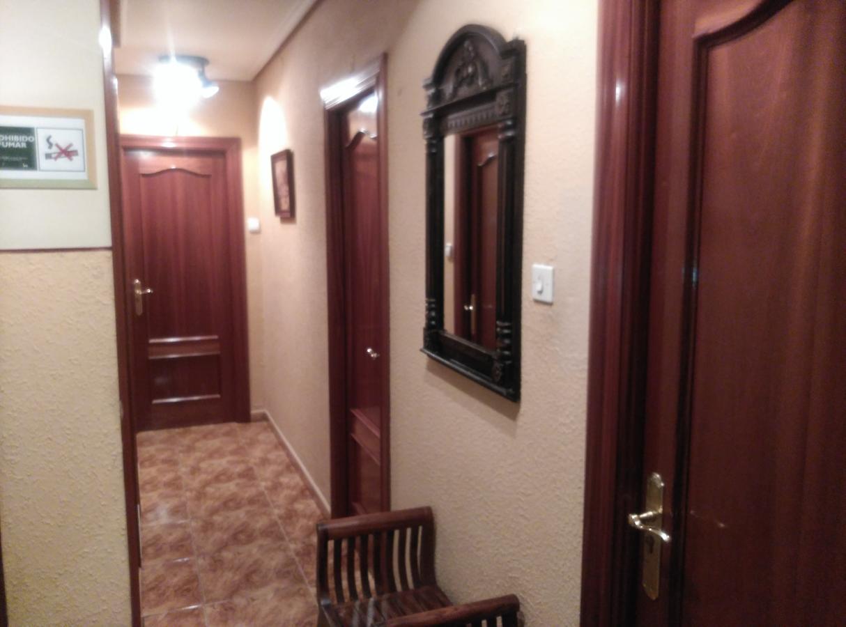 Hostal Pachin Mieres  Exterior photo